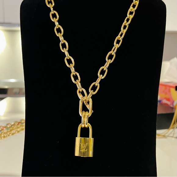Louis Vuitton #311 lock with generic brand chain Necklace up cycled repurposed - Picture 3 of 3